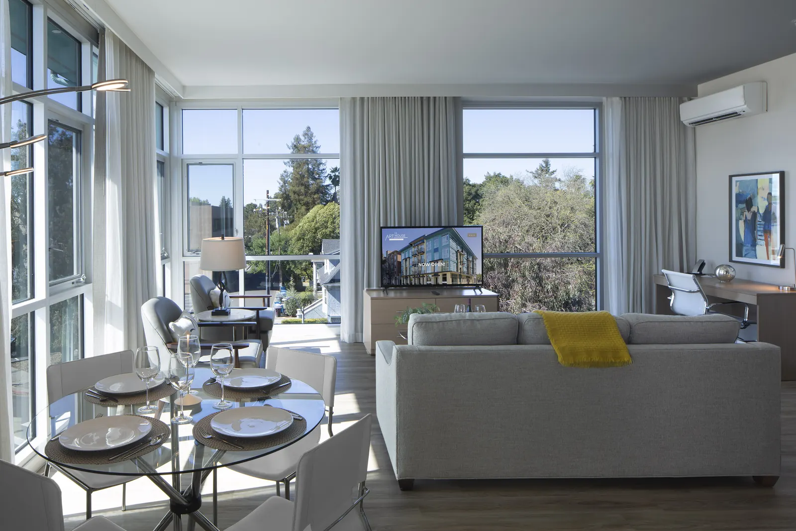 Corner Apartment Suite